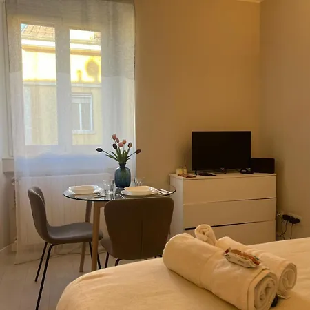 La Regina Delle Locazioni In Rogoredo Apartament