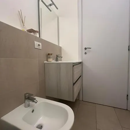 Apartament La Regina Delle Locazioni In Rogoredo