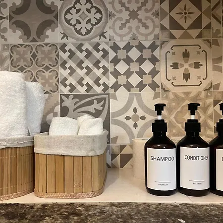 La Regina Delle Locazioni In Porta Romana 2 아파트 *