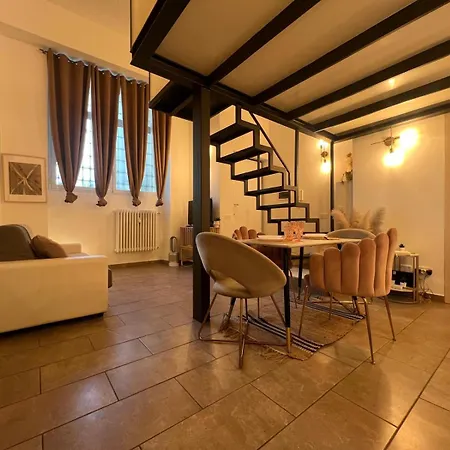 Apartment La Regina Delle Locazioni In Porta Romana 2 Milan