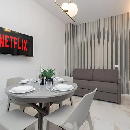 2co4 - Duomo - Modern - Apartment Milan