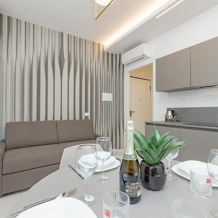 2co4 - Duomo - Modern - Daire