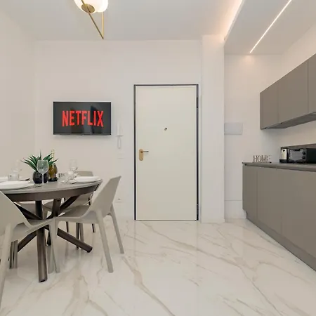 1co4 - Duomo - Luxurious And - *