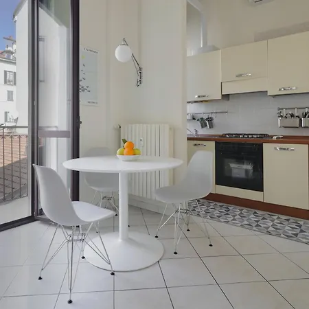Διαμέρισμα Genova25 *