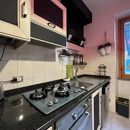 Red81 - 10 Min Dal Duomo - 2 Apartman Milánó