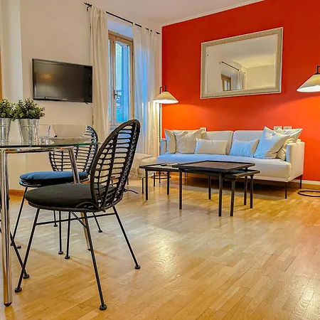 Red81 - 10 Min Dal Duomo - 2 * 밀라노