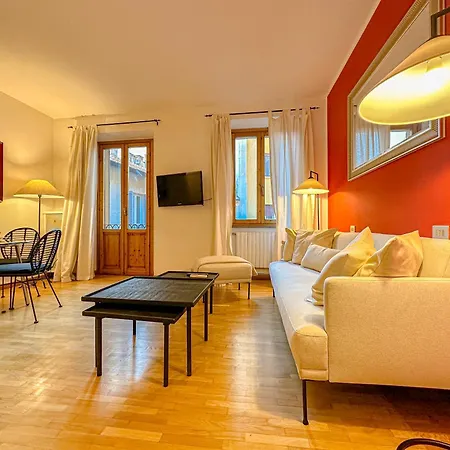 Red81 - 10 Min Dal Duomo - 2 ミラノ