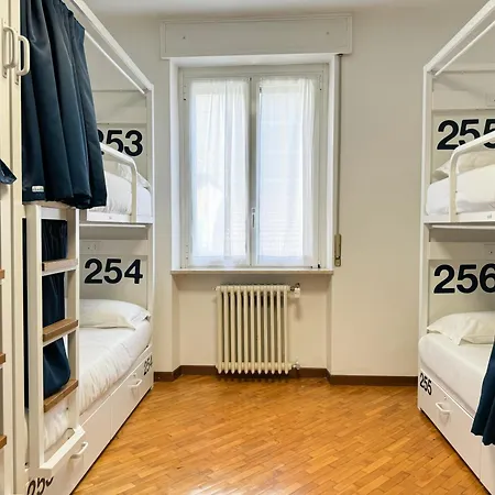 Hostel Bovisa Urban Garden Milan