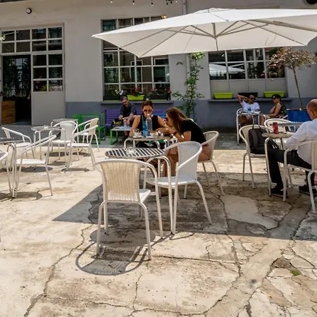 Bovisa Urban Garden Ostello