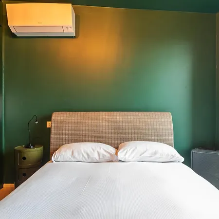 Bilocale Design Con Terrazza - De Angeli