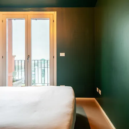 Apartment Bilocale Design Con Terrazza - De Angeli *