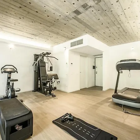 Apartment Duomo Space - Private Gym -metropolitana Milan