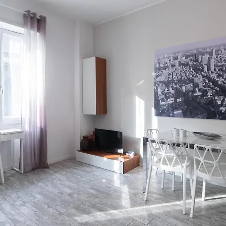 Italianway Comfort - Giovio 15 *