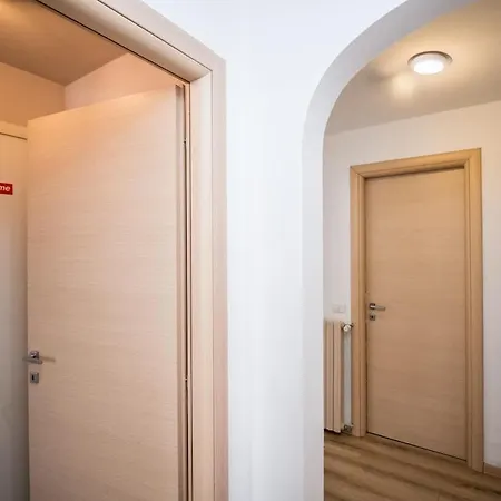 Shortmi Buenos Aires 米兰