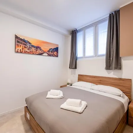 Authentic Private Flat 2 Min From Navigli Apartament *