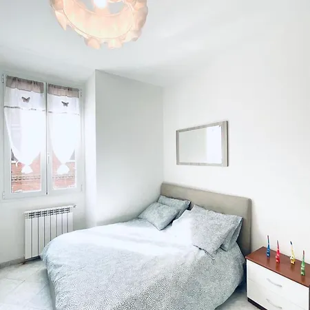 Apartment Center Equipped In The Heart Navigli District *