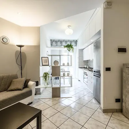 Casa Gioia 50 Metres From The Metro Wifi Ac Apartamento