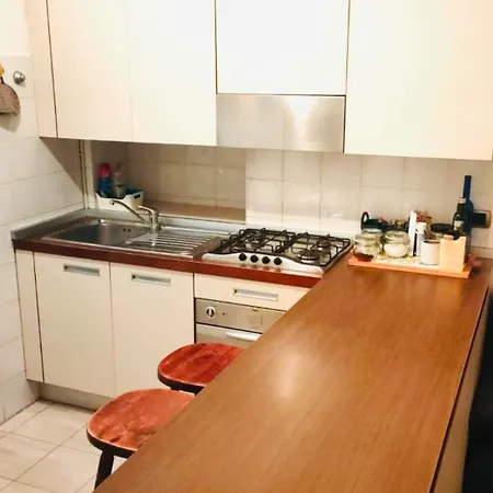 Center Equipped In The Heart Navigli District Milan