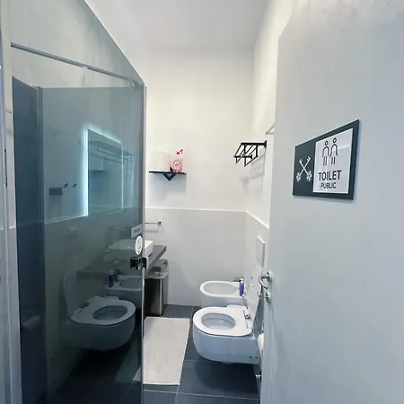 לינה וארוחת בוקר Sakura