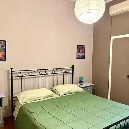 Gionas - Casa Indipendente In Zona Strategica