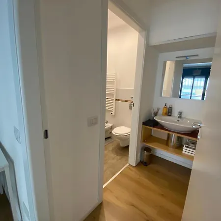 Lux Fara Lägenhet Milano