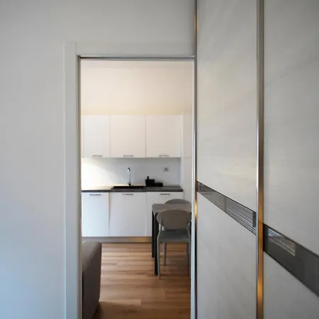 Apartament 5min Da Stazione *