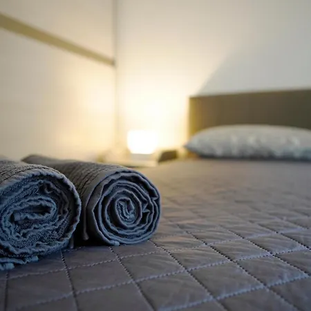 5min Da Stazione Apartament *