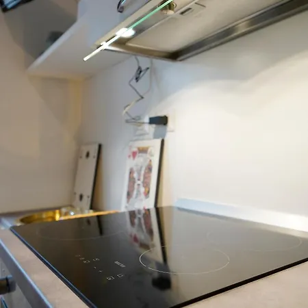 5min Da Stazione Apartament *