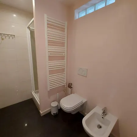 Apartment Luminoso Monolocale Nel Cuore Di Milan