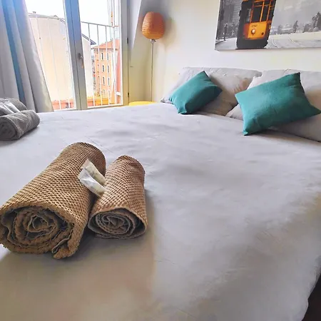 Urban Attic Isola District * ミラノ