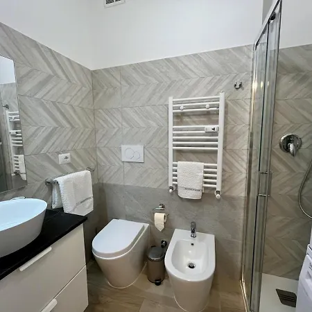 Porta Venezia Apartament *