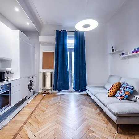 - Bilocale Design - Metropolitana - Train * Milan