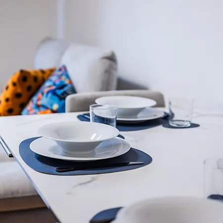 Appartement - Bilocale Design - Metropolitana - Train *