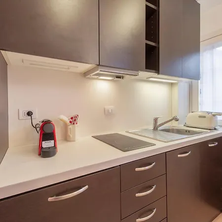 Apartman Navigli - B *
