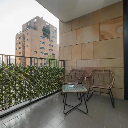 Apartament I Host - Trivulziana 3
