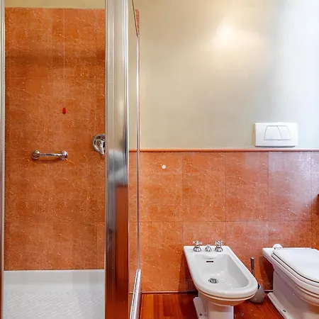 Da Vinci - The Heart Of Leonardo's Apartment Milan