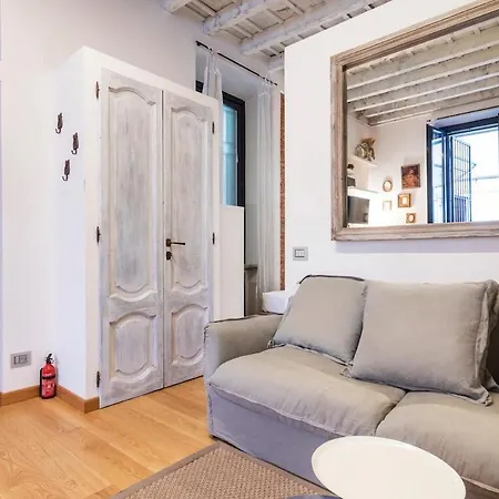 La Maison D'artiste In Brera * מילאנו