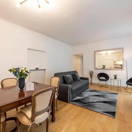 Royal - Centro Cadorna Apartament