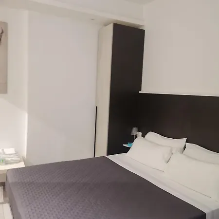 Cenisio 2 Panzió Milánó