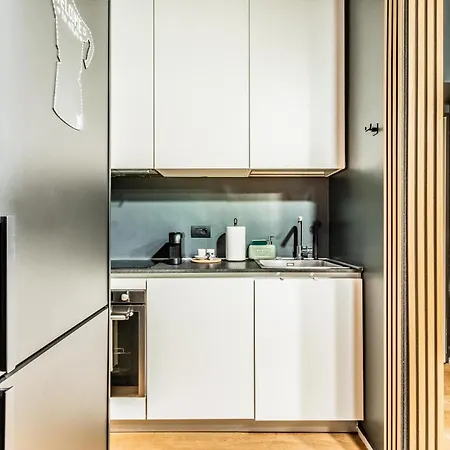 Goldoni House - Duomo 2 K M - Porta Venezia - Linate Daire