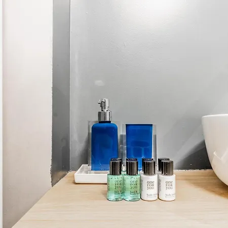 Goldoni House - Duomo 2 K M - Porta Venezia - Linate Daire *