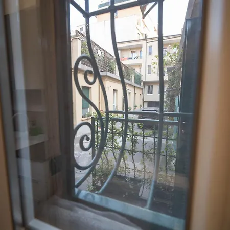 Un Nido Nel Cuore Di - De Angeli * Milan