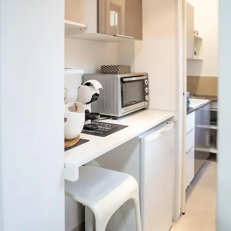 Un Nido Nel Cuore Di - De Angeli Milan