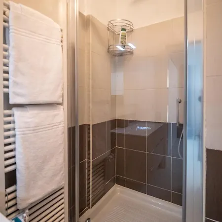 Apartment Un Nido Nel Cuore Di - De Angeli