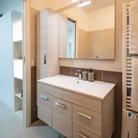 Apartment Un Nido Nel Cuore Di - De Angeli