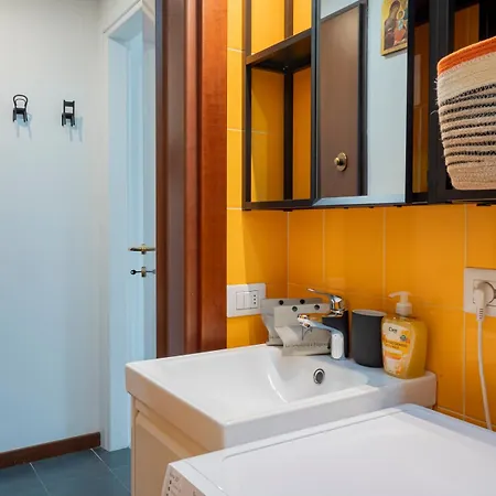 Apartment I Host - Belcasule 4 Milan