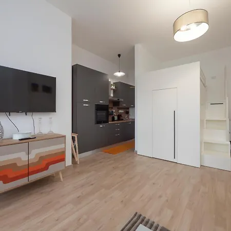 I Host - Belcasule 4 Apartment