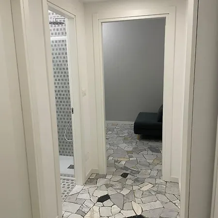 Апартаменты M4 Tolstoj - Duomo Tortona Navigli Area