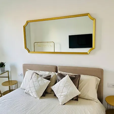 Leaf - Solari / Tortona מילאנו