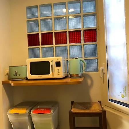 Peppermint House - Carozzi